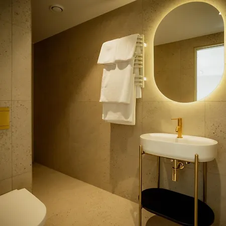 Gueldenstubbe Residences Kuressaare Extérieur photo