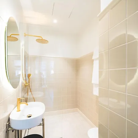 Gueldenstubbe Residences Kuressaare Extérieur photo
