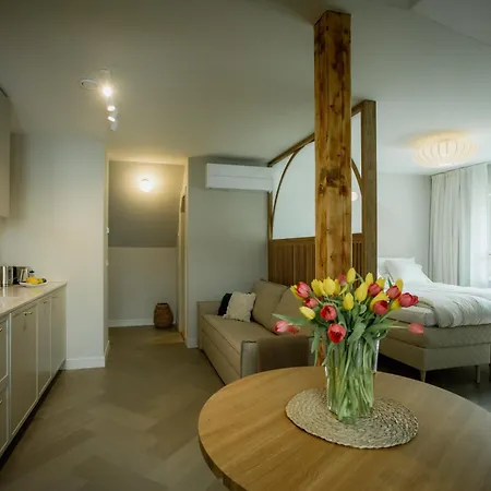 Gueldenstubbe Residences Kuressaare Extérieur photo